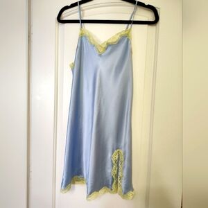 Victoria's secret chemise